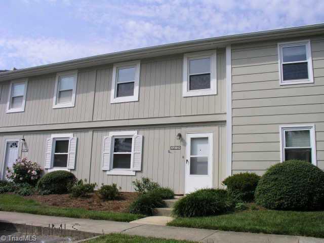5739 Bramblegate Road, Unit G Greensboro, NC 27409 - Photo 1 of 9 Exterior Front.