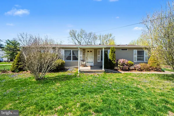 $220,000 | 204 North 3rd Street, Halifax, PA 17032