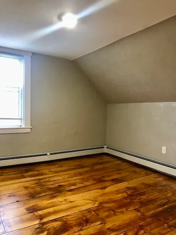 $2,800 | 165 Chestnut Street, Unit 2, Waltham, MA 02453