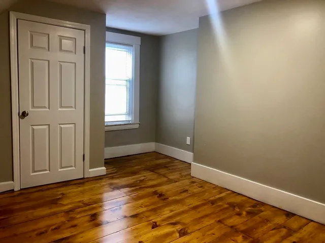 $2,800 | 165 Chestnut Street, Unit 2, Waltham, MA 02453