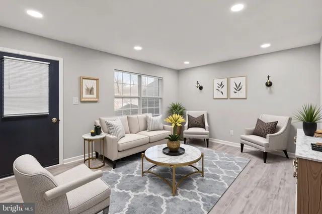 $2,190 | 54 Ray Avenue, Aberdeen, MD 21001