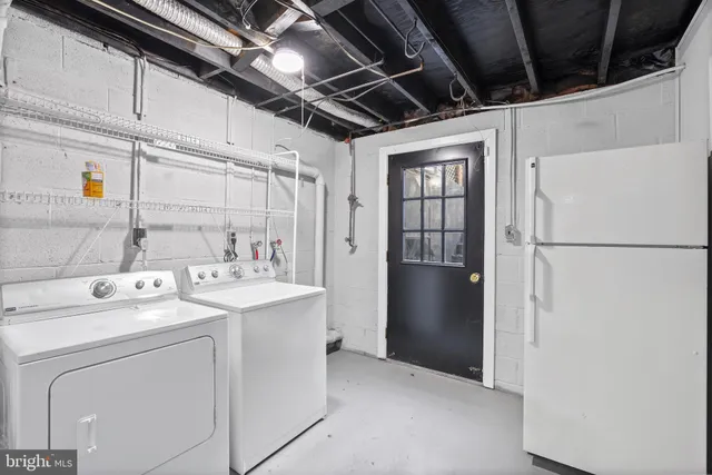 $2,190 | 54 Ray Avenue, Aberdeen, MD 21001