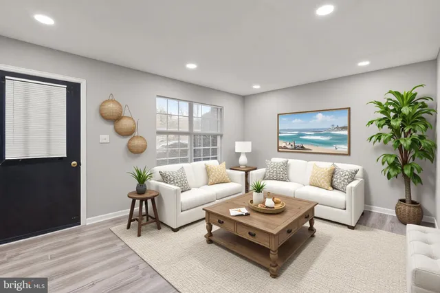 $2,190 | 54 Ray Avenue, Aberdeen, MD 21001