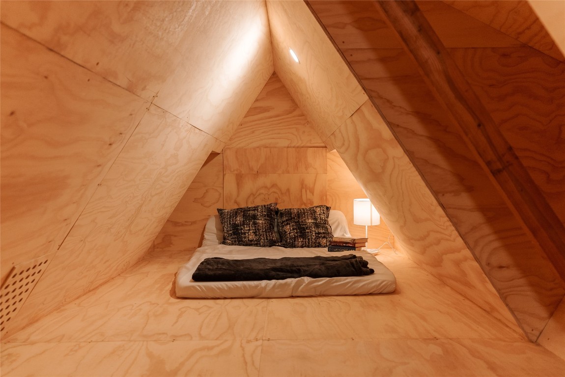 6007 Leisure Run Road Austin, TX 78745 - Photo 21 of 26 a view of entryway