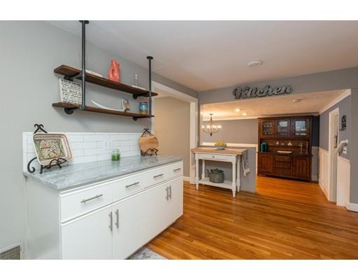 21 Thomas Road Lynnfield, MA 01940 - Photo 13 of 41 Gallery Image 13