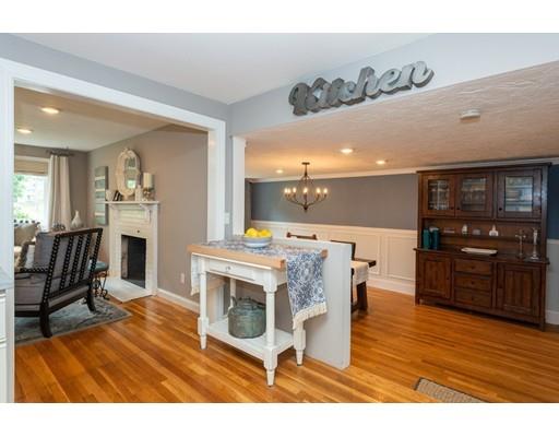 21 Thomas Road Lynnfield, MA 01940 - Photo 17 of 41 Gallery Image 17