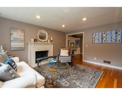 21 Thomas Road Lynnfield, MA 01940 - Photo 5 of 41 Gallery Image 5