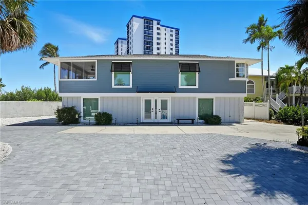 $1,749,000 | 190 Bayview Avenue, Fort Myers Beach, FL 33931