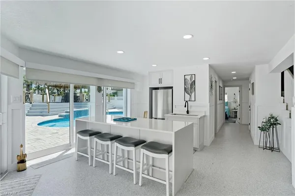 $1,749,000 | 190 Bayview Avenue, Fort Myers Beach, FL 33931