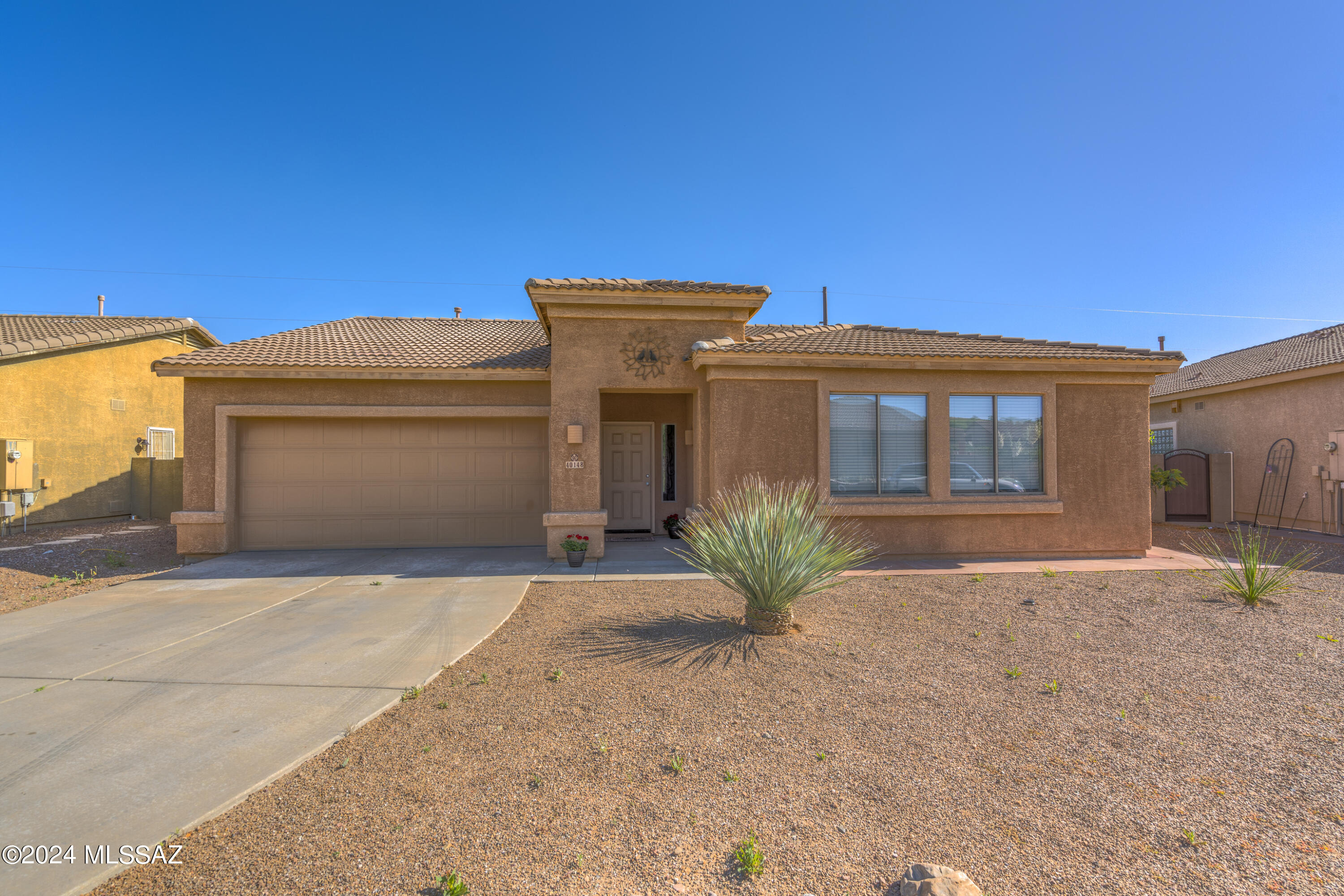 40148 Ridgeline Court Tucson, AZ 85739 - Photo 2 of 50
