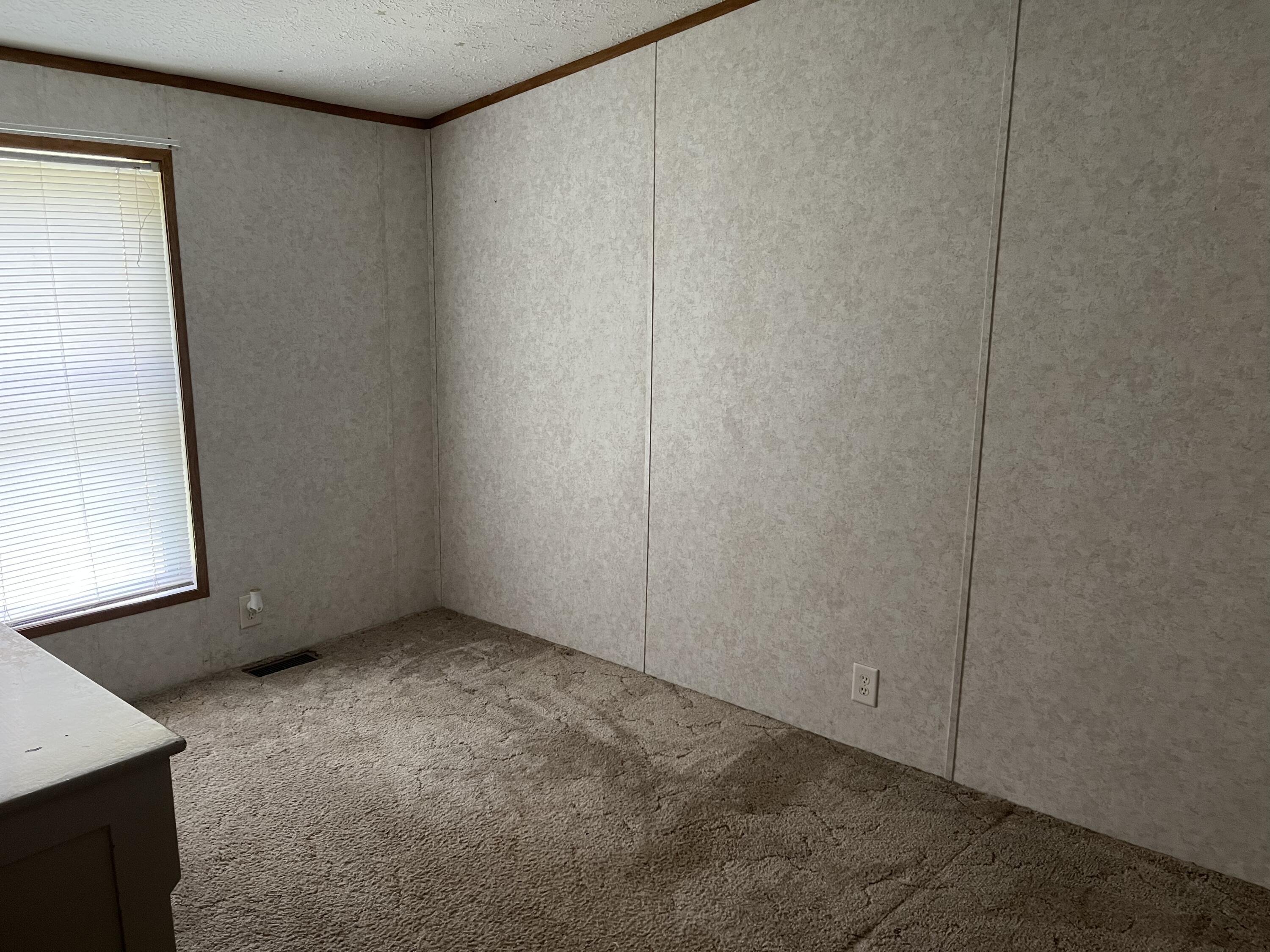 6375 4 Mile Road Blanchard, MI 49310 - Photo 17 of 20 F8474B1C-E271-4FC5-B1ED-BE0C1EE93CE1