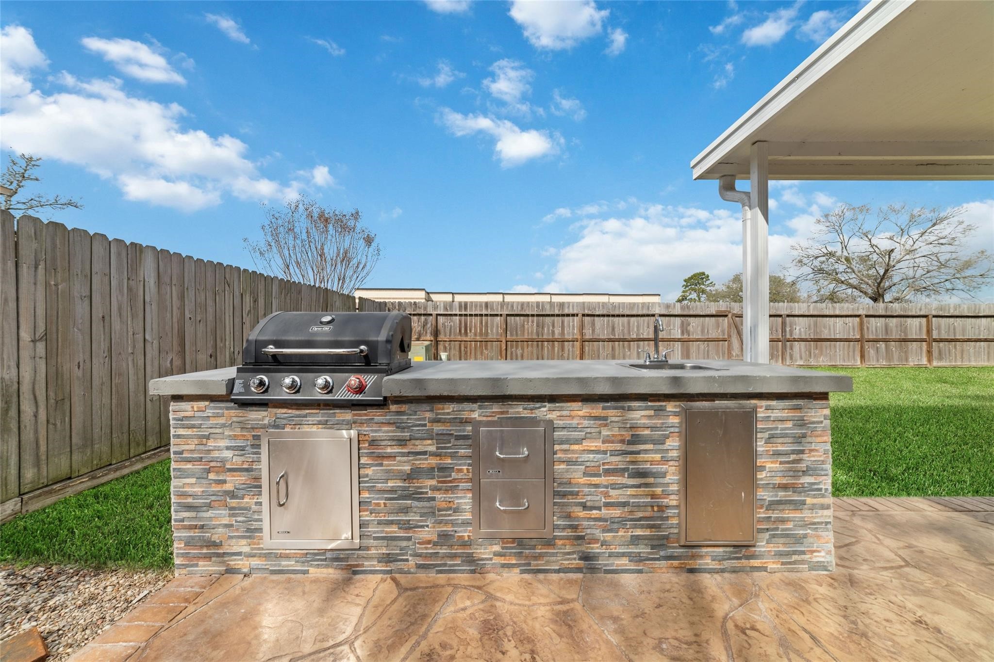 6315 Laurel Run Houston, TX 77084 - Photo 8 of 9 a view of outdoor space and yard