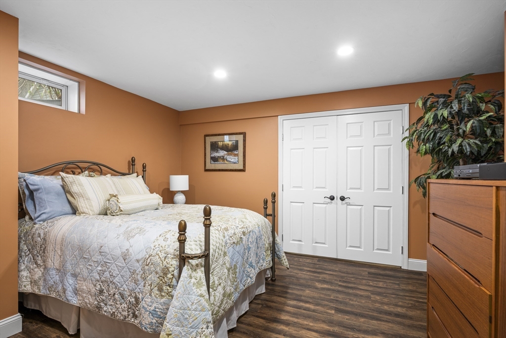 154 South Street Upton, MA 01568 - Photo 26 of 41