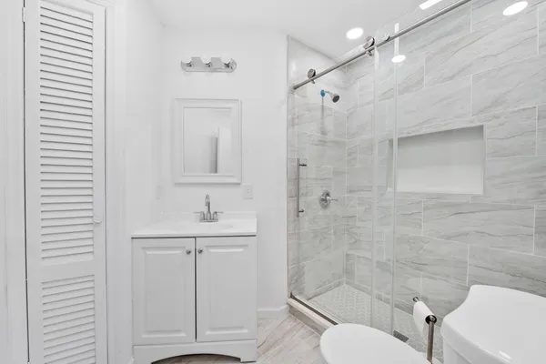 $2,400 | 1433 43rd Street, Unit 1, North Bergen, NJ 07047