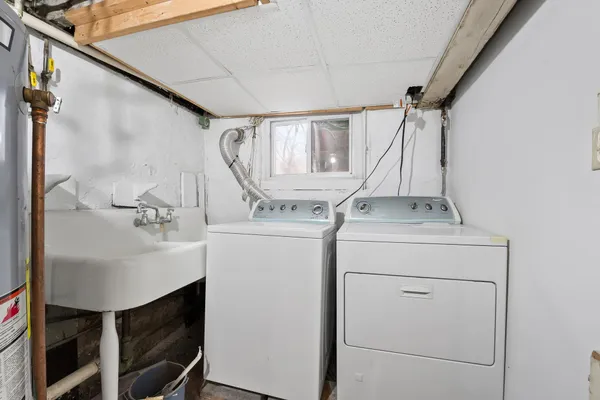 $2,400 | 1433 43rd Street, Unit 1, North Bergen, NJ 07047