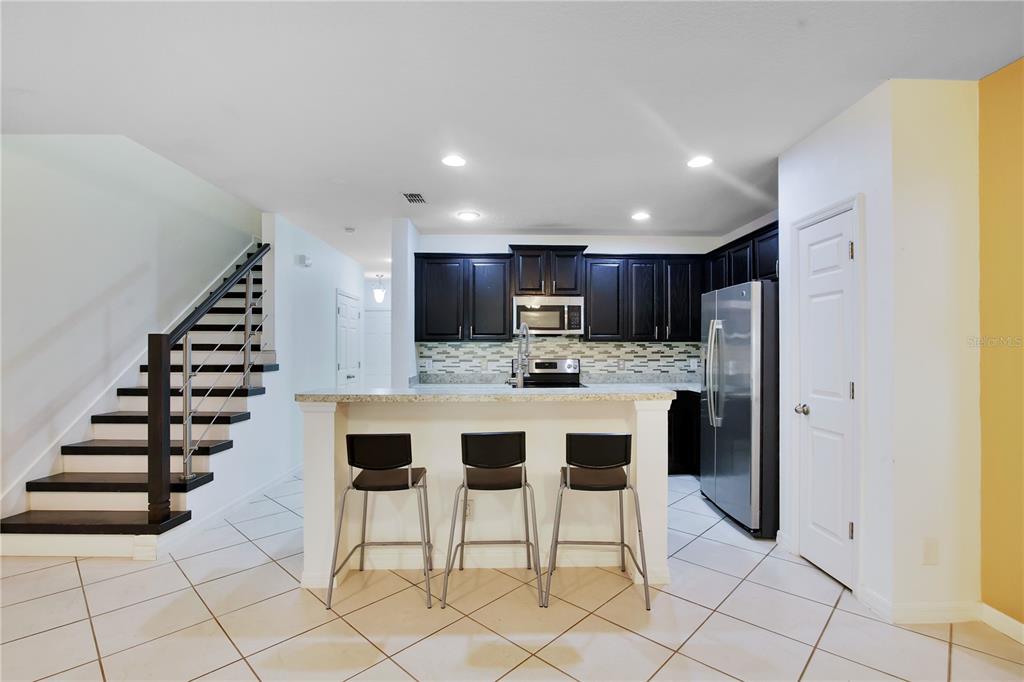 2905 Sunstone Drive Kissimmee, FL 34758 - Photo 7 of 39