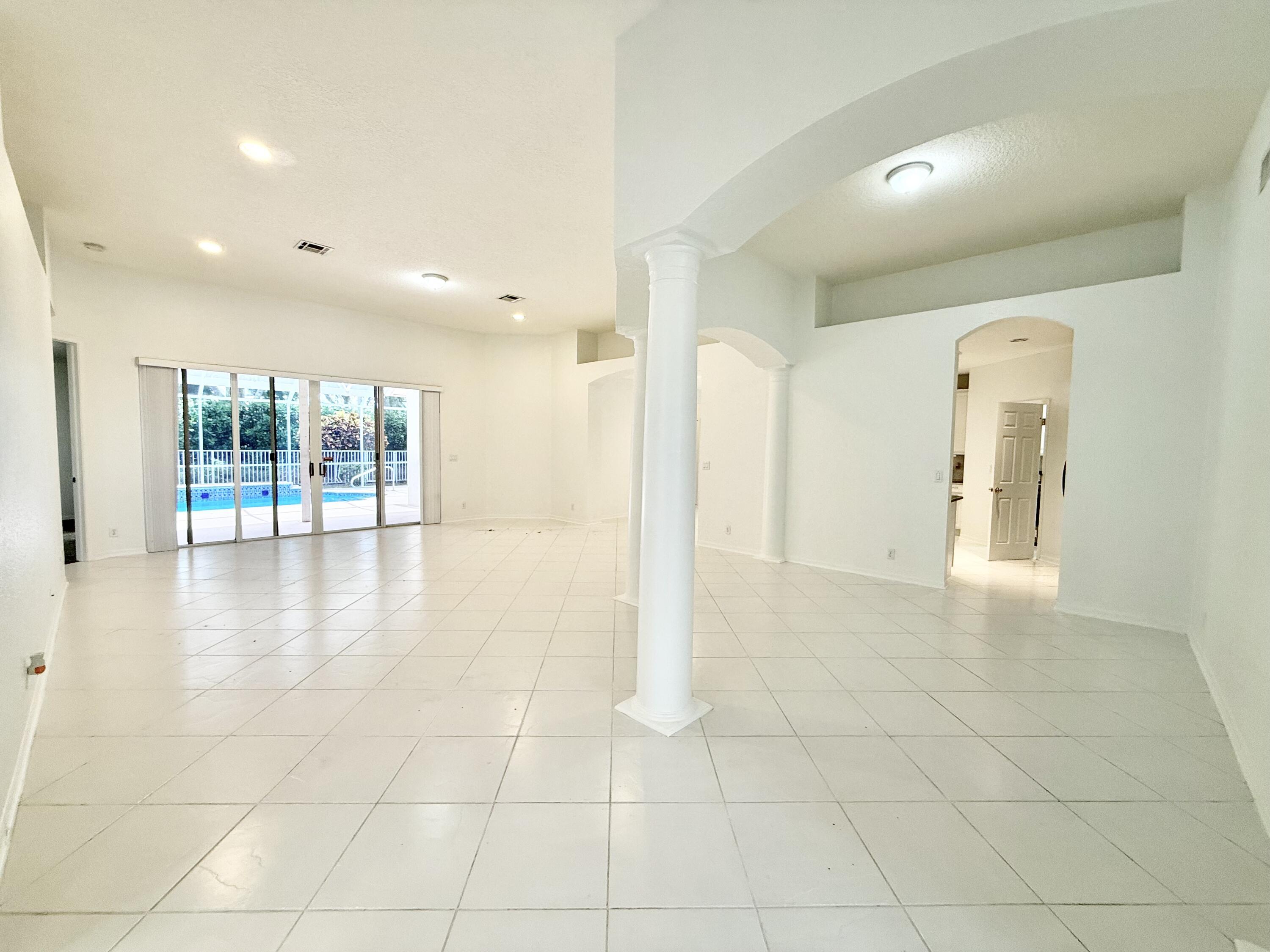 12310 Riverfalls Court Boca Raton, FL 33428 - Photo 4 of 30 GREAT ROOM