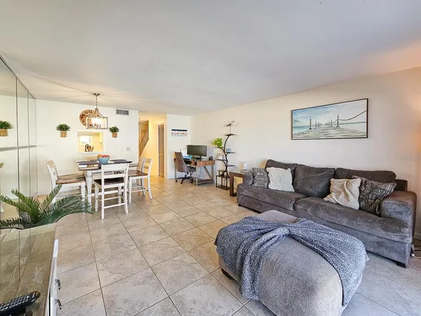 $379,900 | 3900 South Ocean Shore Boulevard, Unit 5, Flagler Beach, FL 32136
