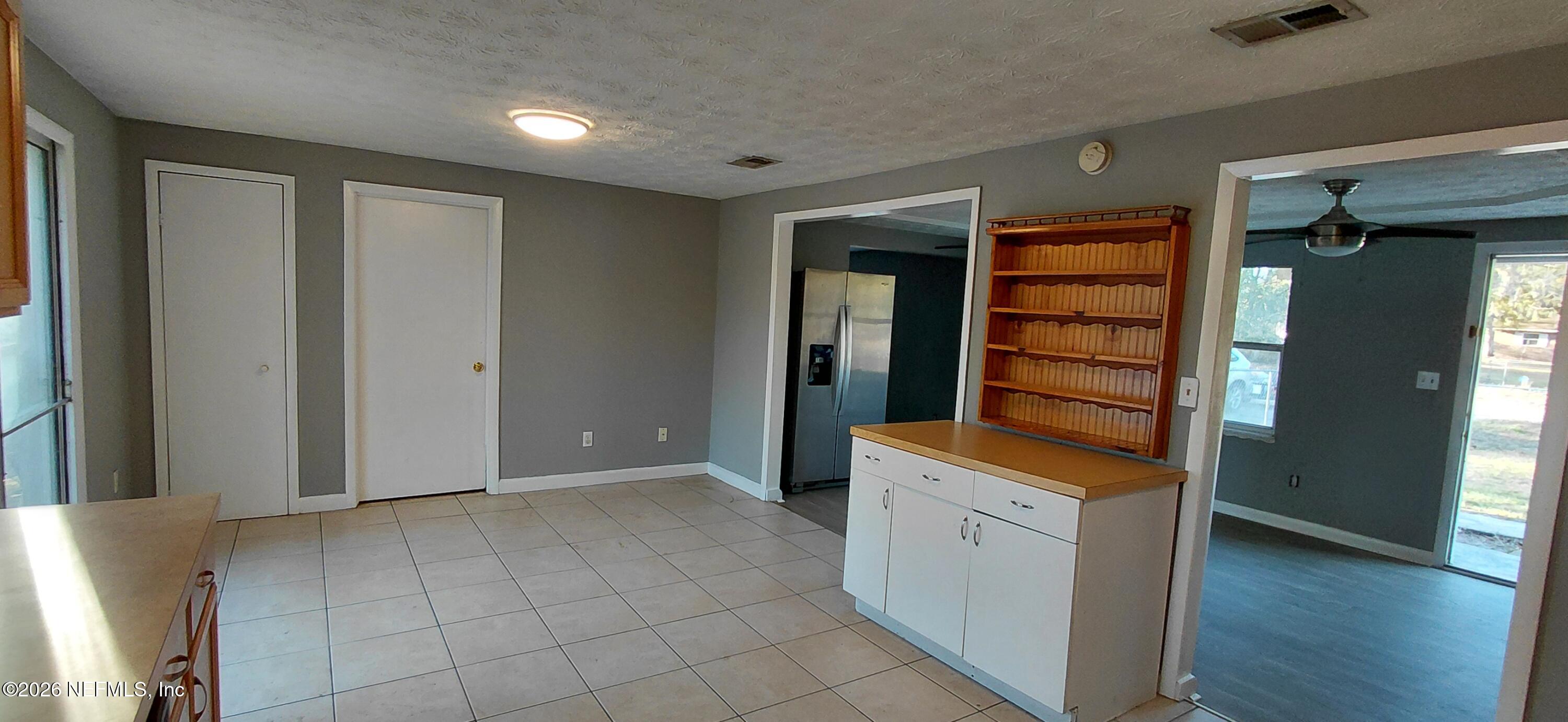 285 Old Jennings Road Orange Park, FL 32065 - Photo 5 of 18 20260302_172349