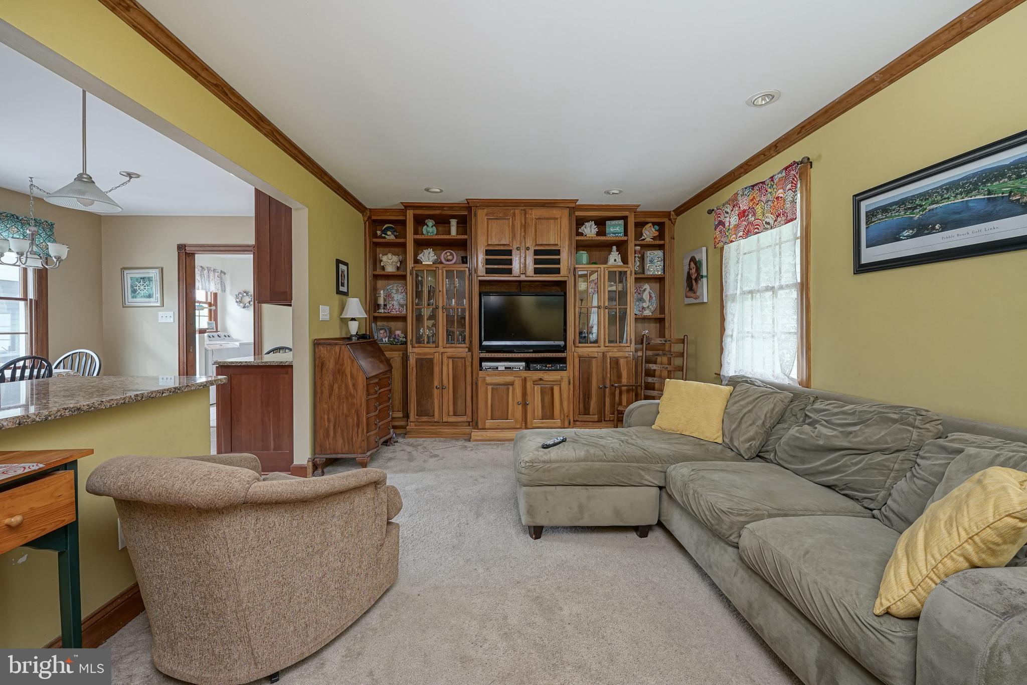 1110 New Brooklyn Road Williamstown, NJ 08094 - Photo 23 of 51 Living Room