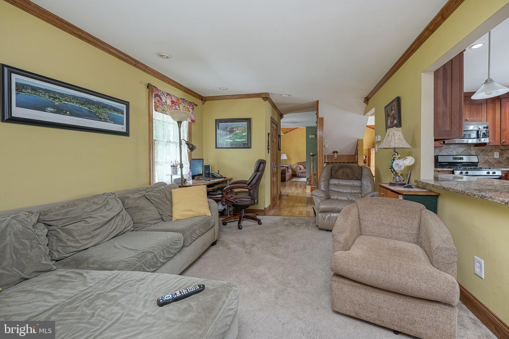 1110 New Brooklyn Road Williamstown, NJ 08094 - Photo 24 of 51 Living Room