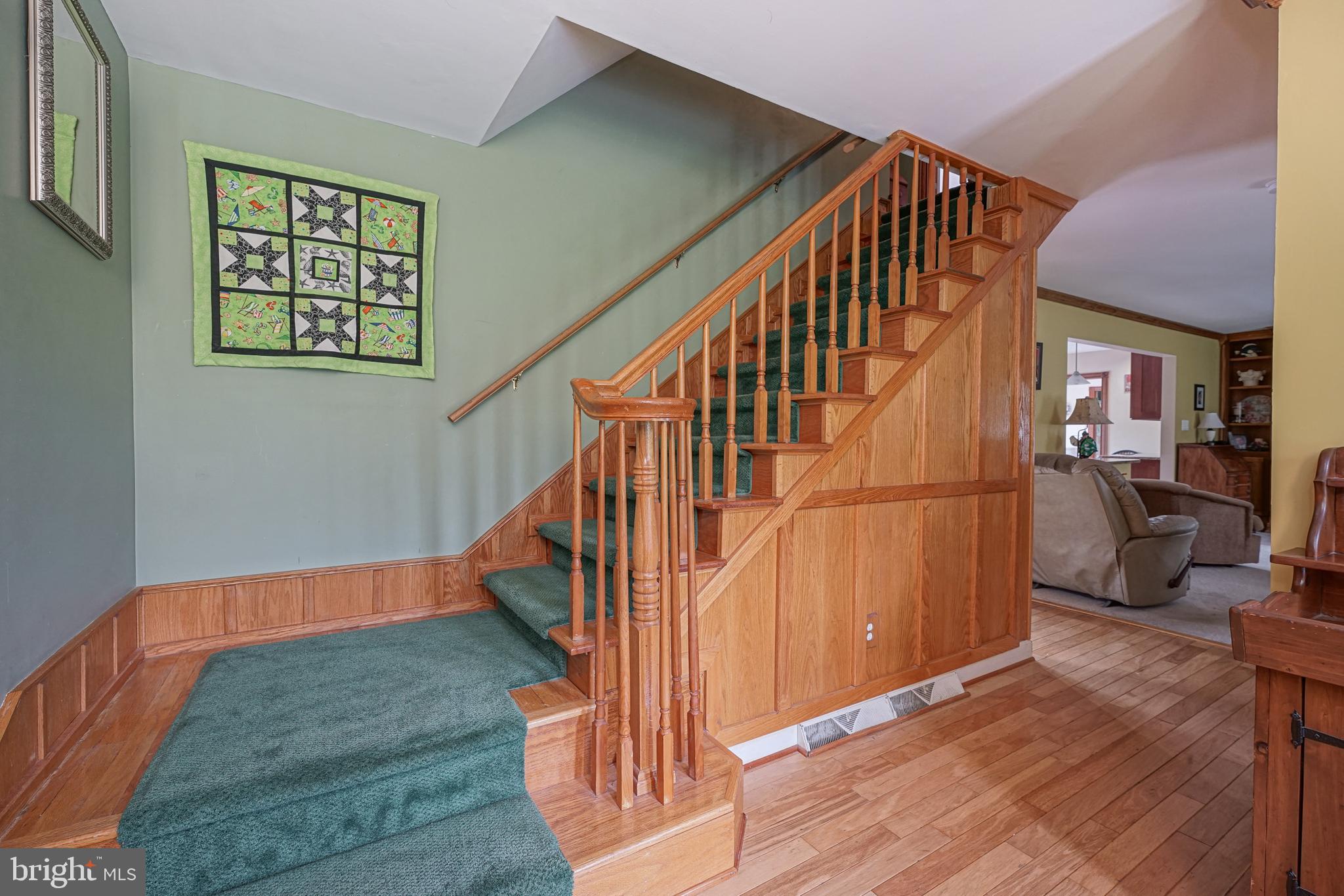 1110 New Brooklyn Road Williamstown, NJ 08094 - Photo 26 of 51 Steps to 2nd floor