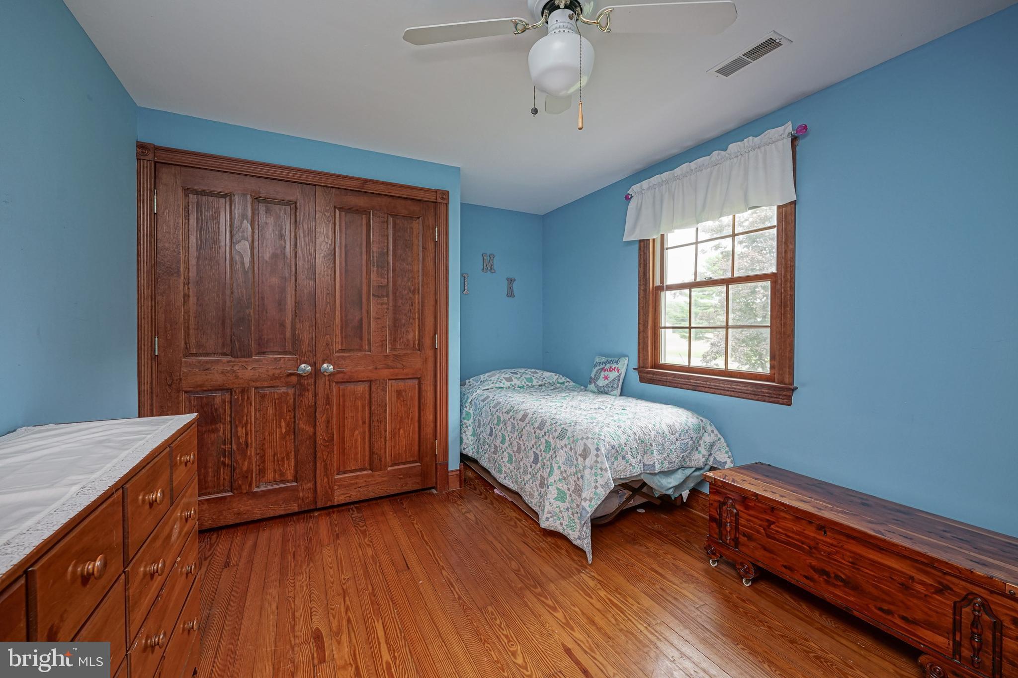 1110 New Brooklyn Road Williamstown, NJ 08094 - Photo 31 of 51 Bedroom 2