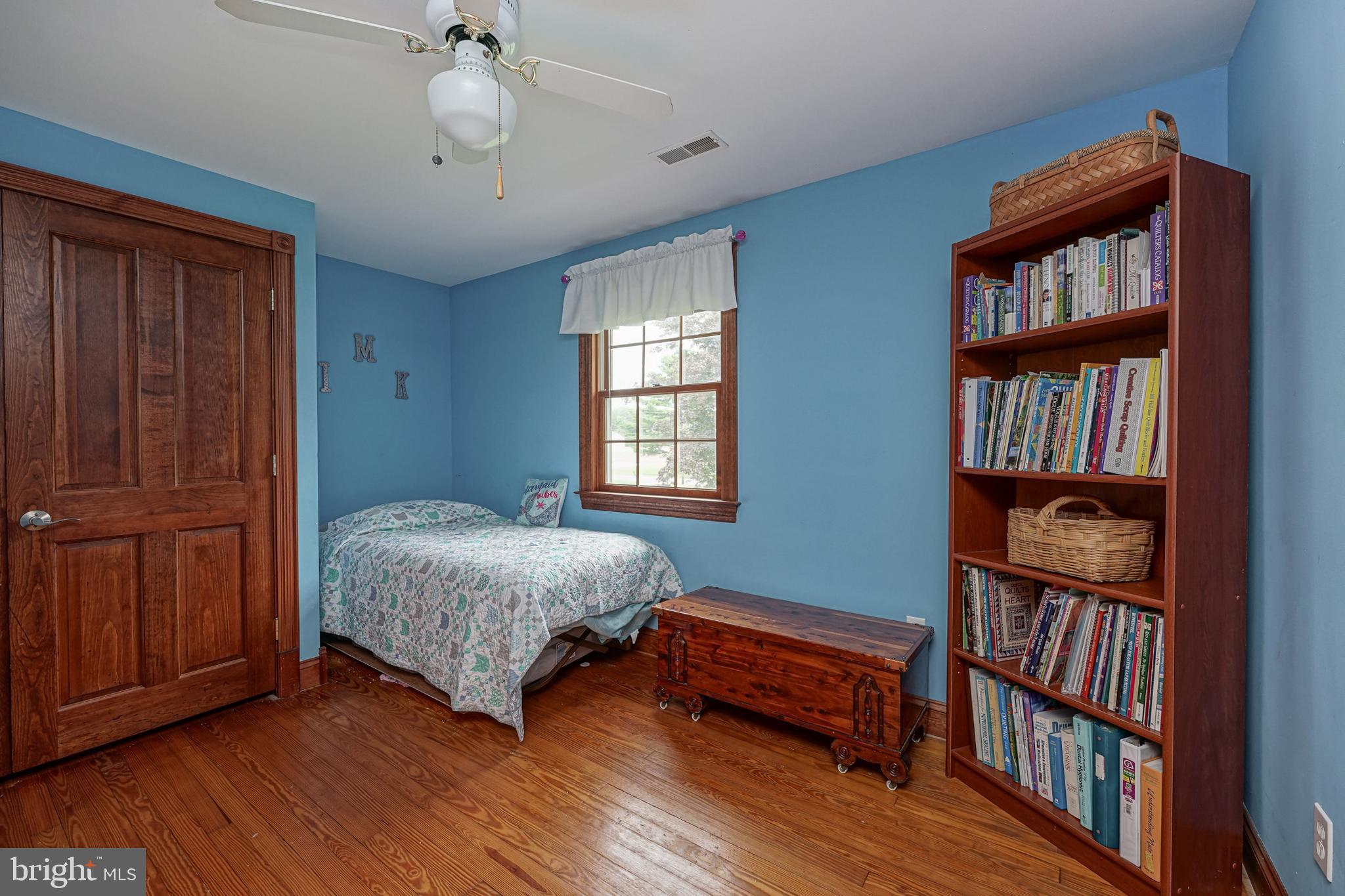 1110 New Brooklyn Road Williamstown, NJ 08094 - Photo 32 of 51 Bedroom 2