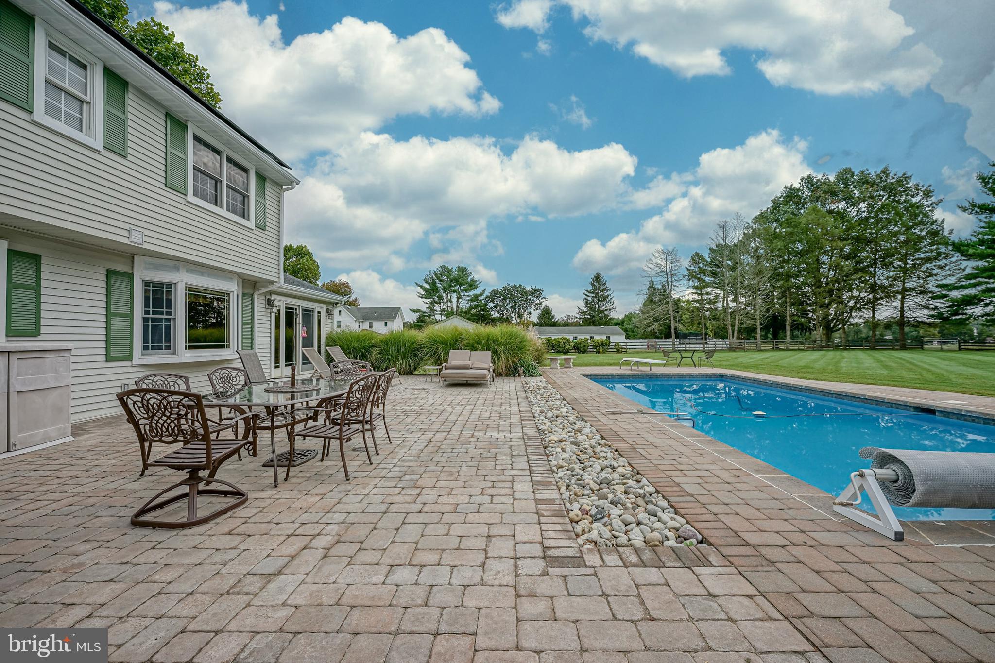 1110 New Brooklyn Road Williamstown, NJ 08094 - Photo 40 of 51 Patio and Pool