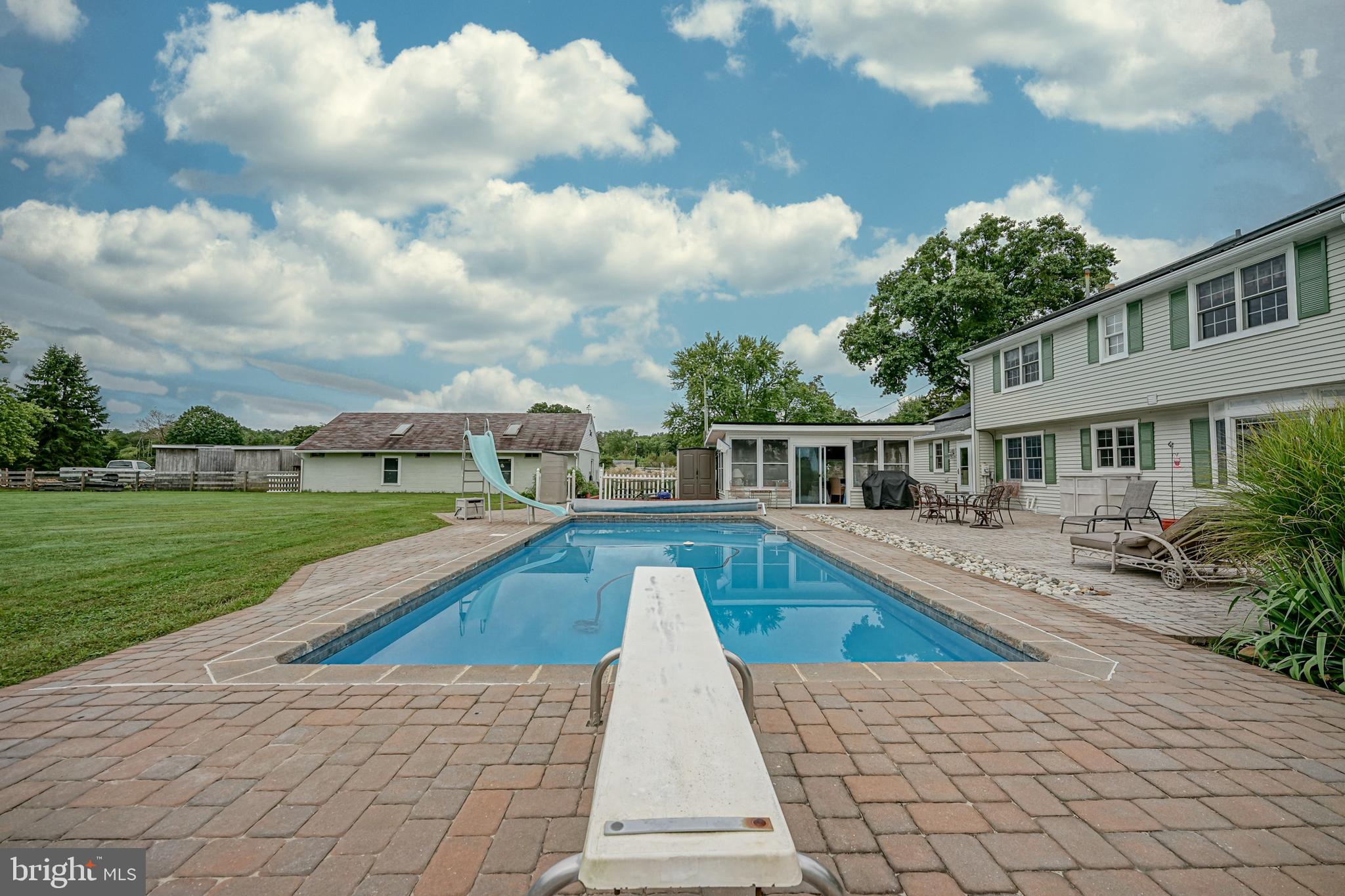 1110 New Brooklyn Road Williamstown, NJ 08094 - Photo 43 of 51 Inground Pool