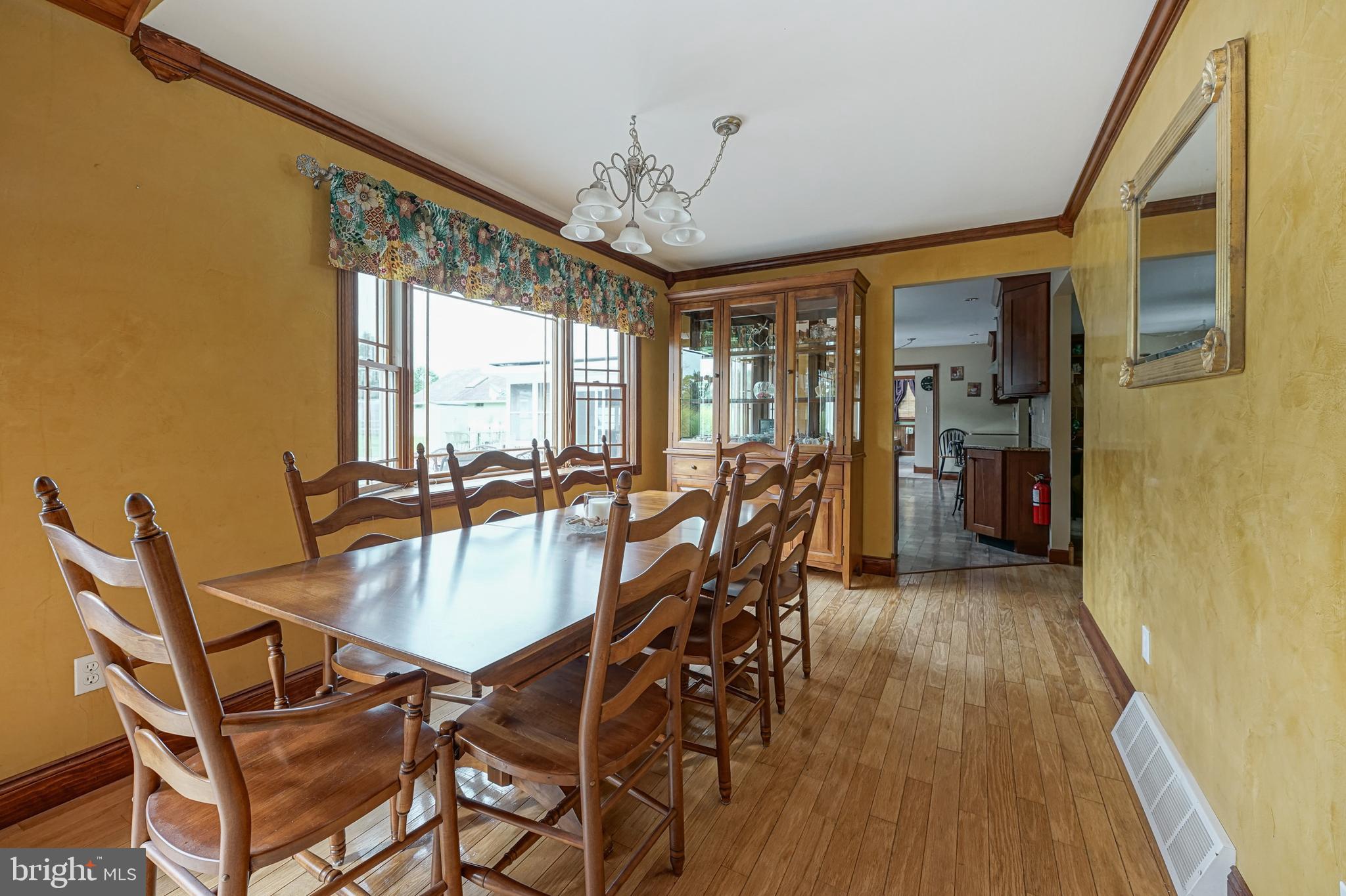 1110 New Brooklyn Road Williamstown, NJ 08094 - Photo 10 of 51 Dining Room