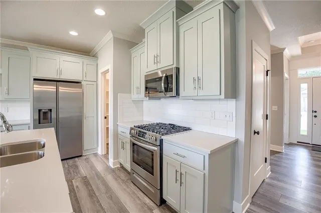 $559,900 | 6930 West 162nd Terrace, Overland Park, KS 66085