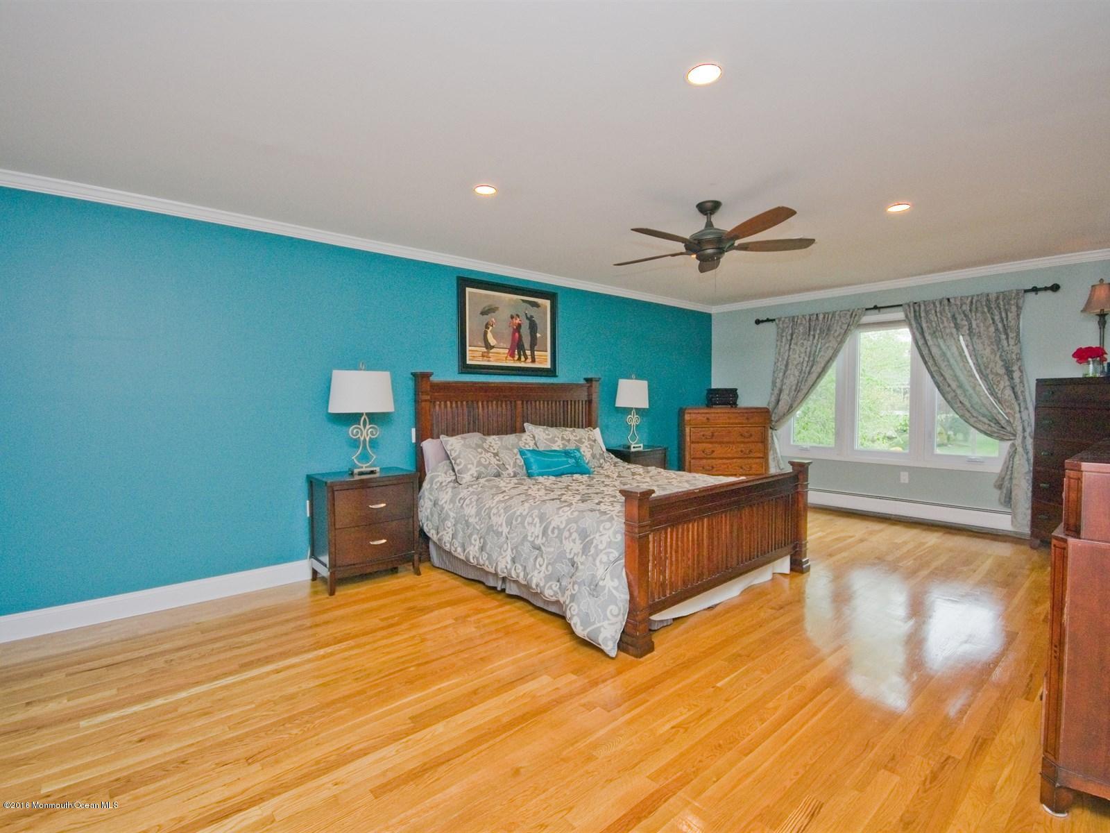 43 Shilling Road Manalapan, NJ 07726 - Photo 12 of 21 Master Bedroom