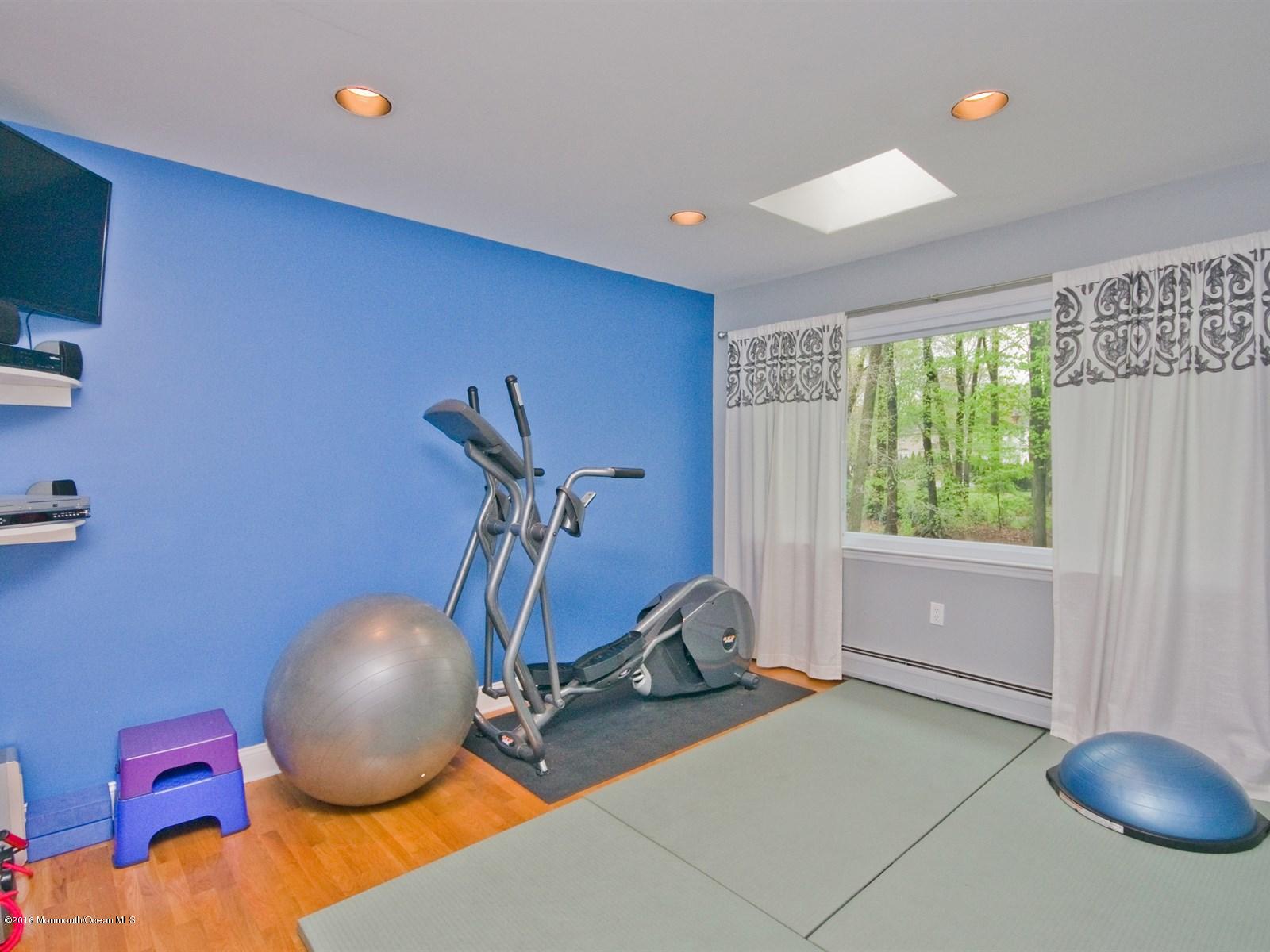 43 Shilling Road Manalapan, NJ 07726 - Photo 17 of 21 Bedroom