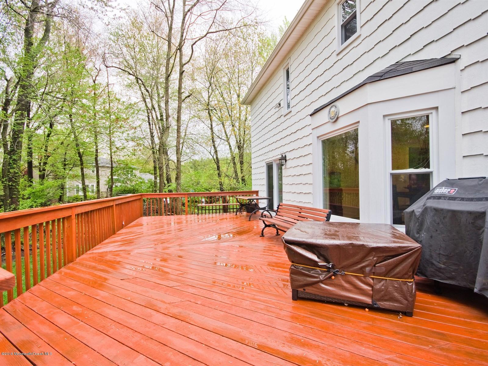 43 Shilling Road Manalapan, NJ 07726 - Photo 20 of 21 Deck