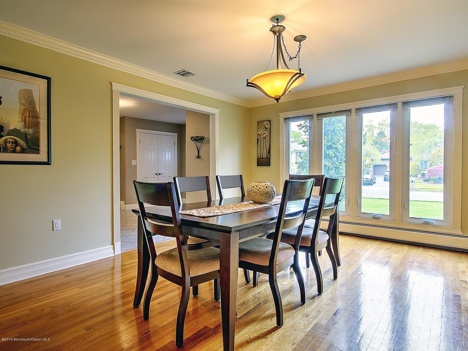 43 Shilling Road Manalapan, NJ 07726 - Photo 8 of 21 Dining