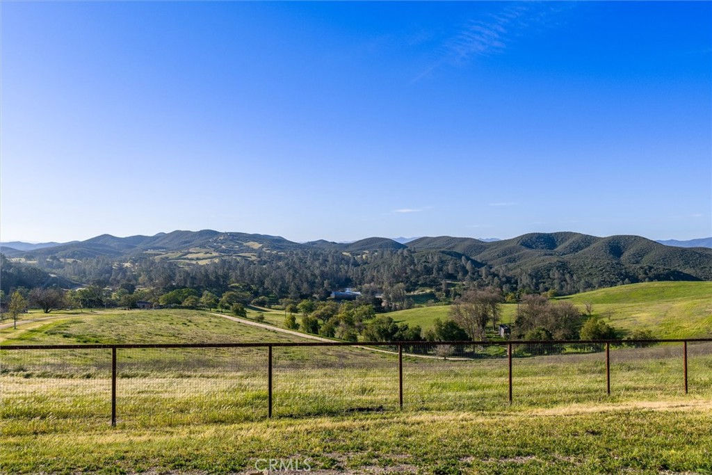 7491 Kingsbury Road Templeton, CA 93465 - Photo 46 of 53 View From Main House