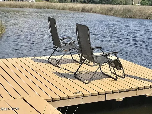 $560,000 | 7424 Little Creek Circle, Southport, FL 32409