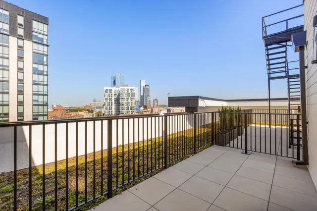 $685,000 | 35 Orchard Street, Unit 802, Jersey City, NJ 07306