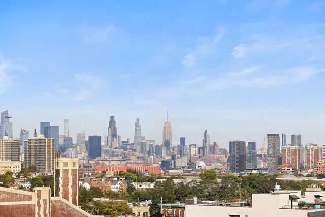 $685,000 | 35 Orchard Street, Unit 802, Jersey City, NJ 07306