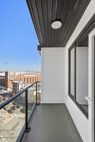 $685,000 | 35 Orchard Street, Unit 802, Jersey City, NJ 07306