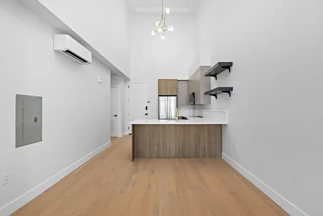 $685,000 | 35 Orchard Street, Unit 802, Jersey City, NJ 07306