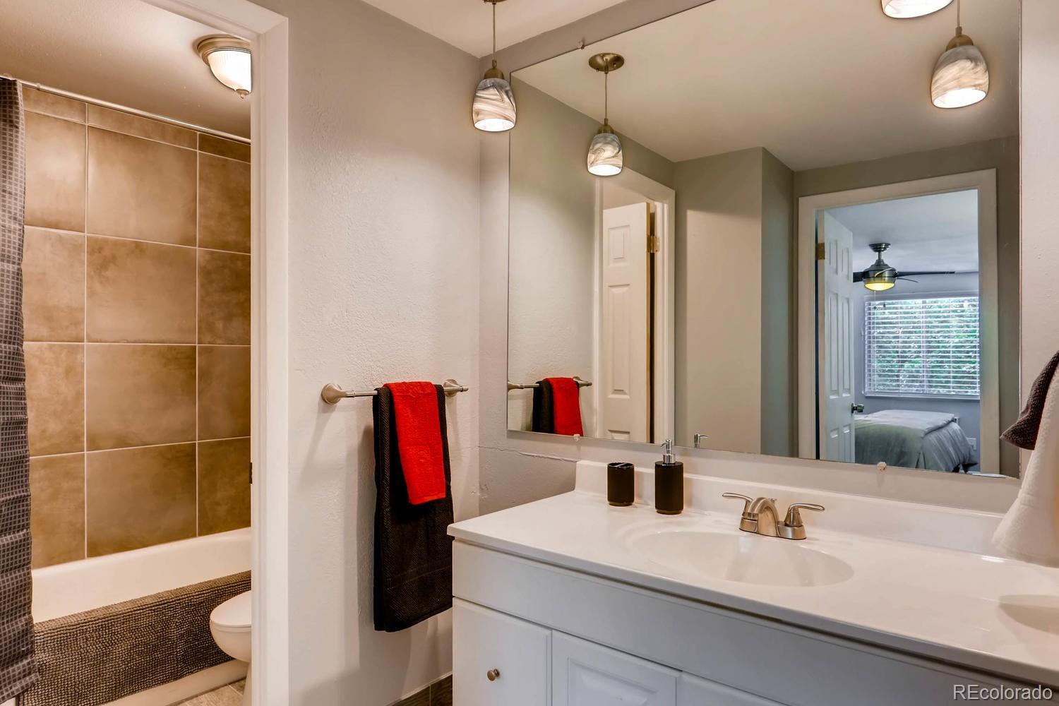 1304 South Parker Road, Unit PH21 Denver, CO 80231 - Photo 7 of 12