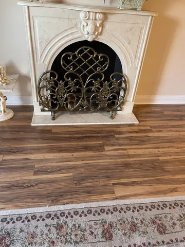 a view of entryway with a small space