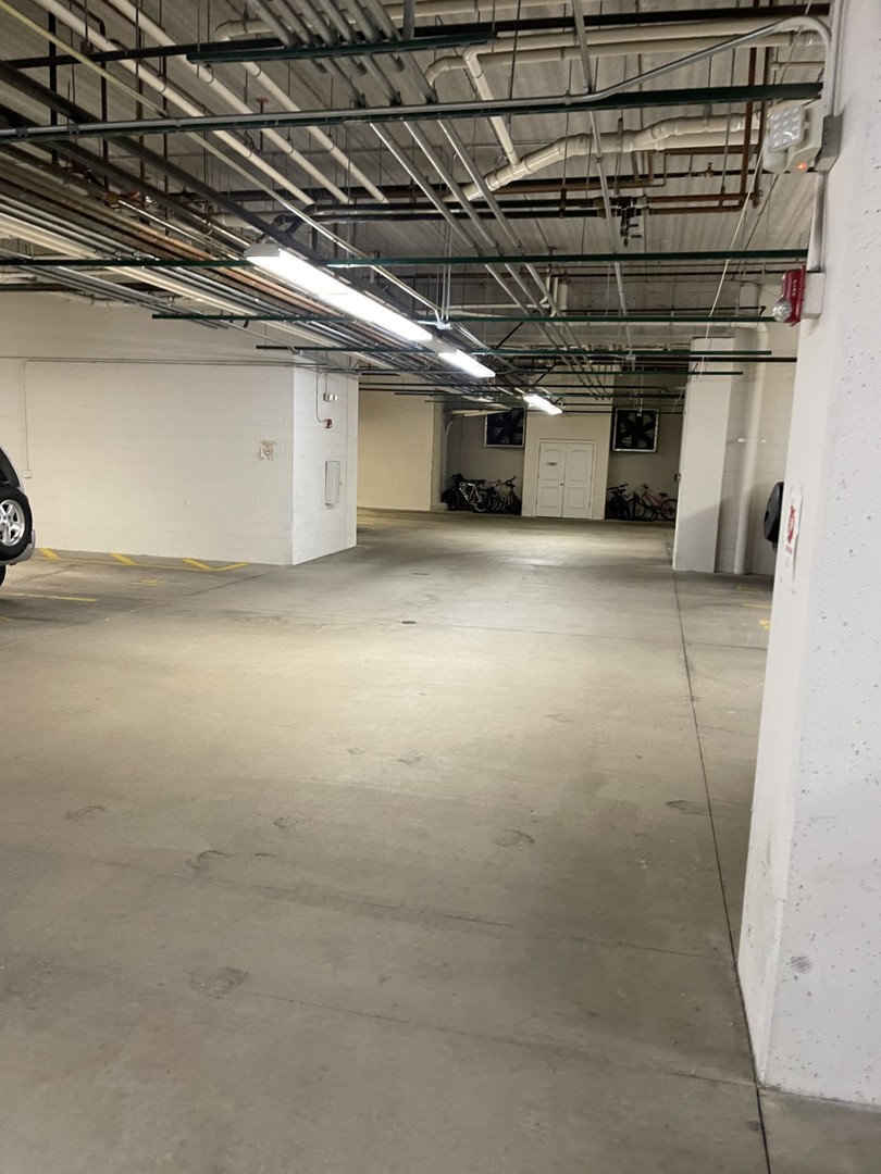 1210 Foxdale Drive, Unit 109 Addison, IL 60101 - Photo 27 of 29 a view of parking garage