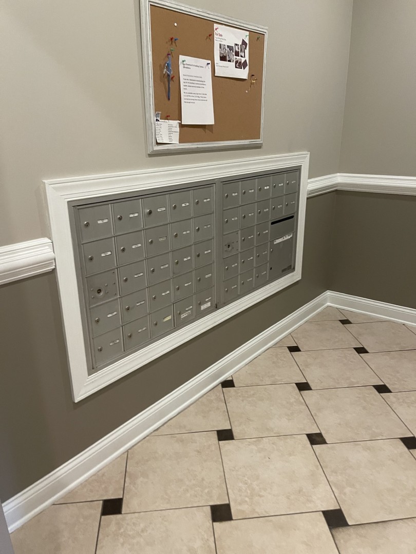 1210 Foxdale Drive, Unit 109 Addison, IL 60101 - Photo 5 of 29