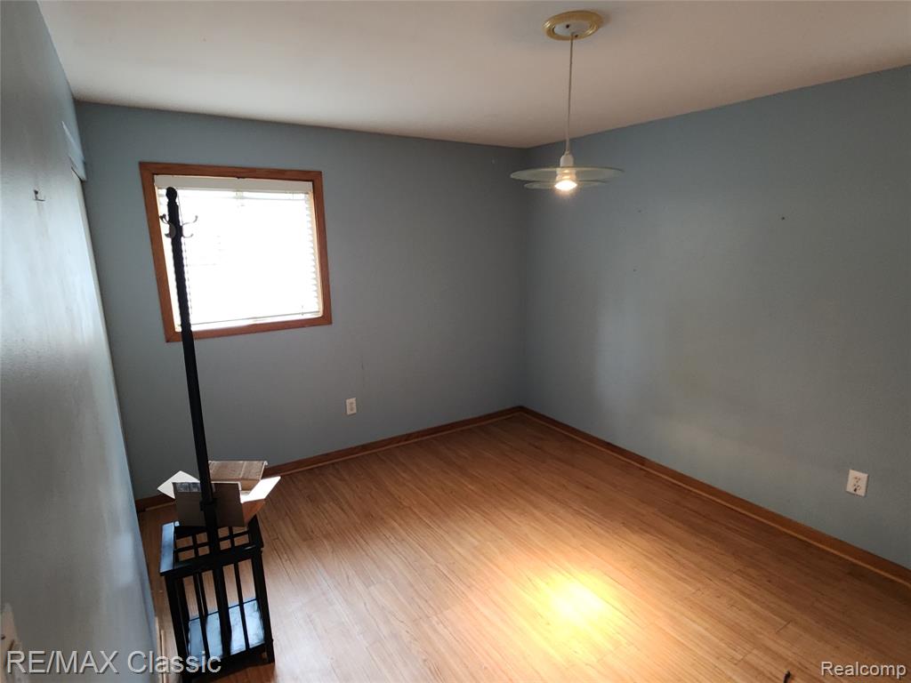 6388 Hermana Road West Bloomfield, MI 48324 - Photo 11 of 34