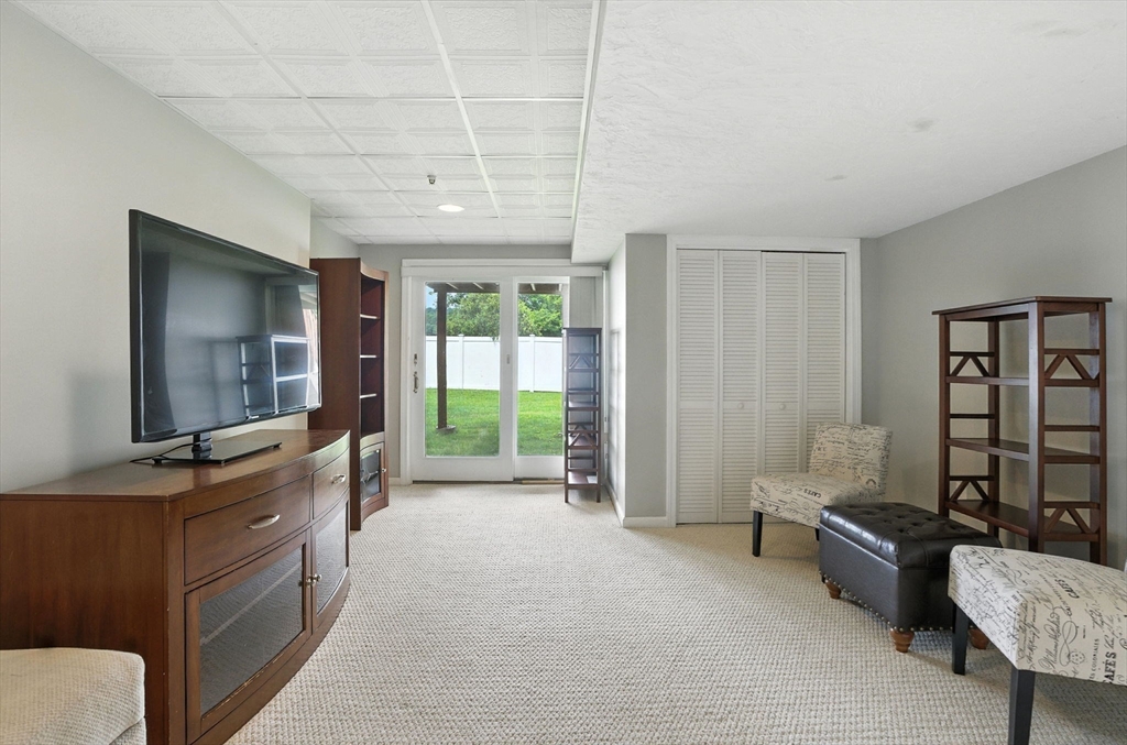 27 Solomon Pond Road, Unit A Northborough, MA 01532 - Photo 19 of 36