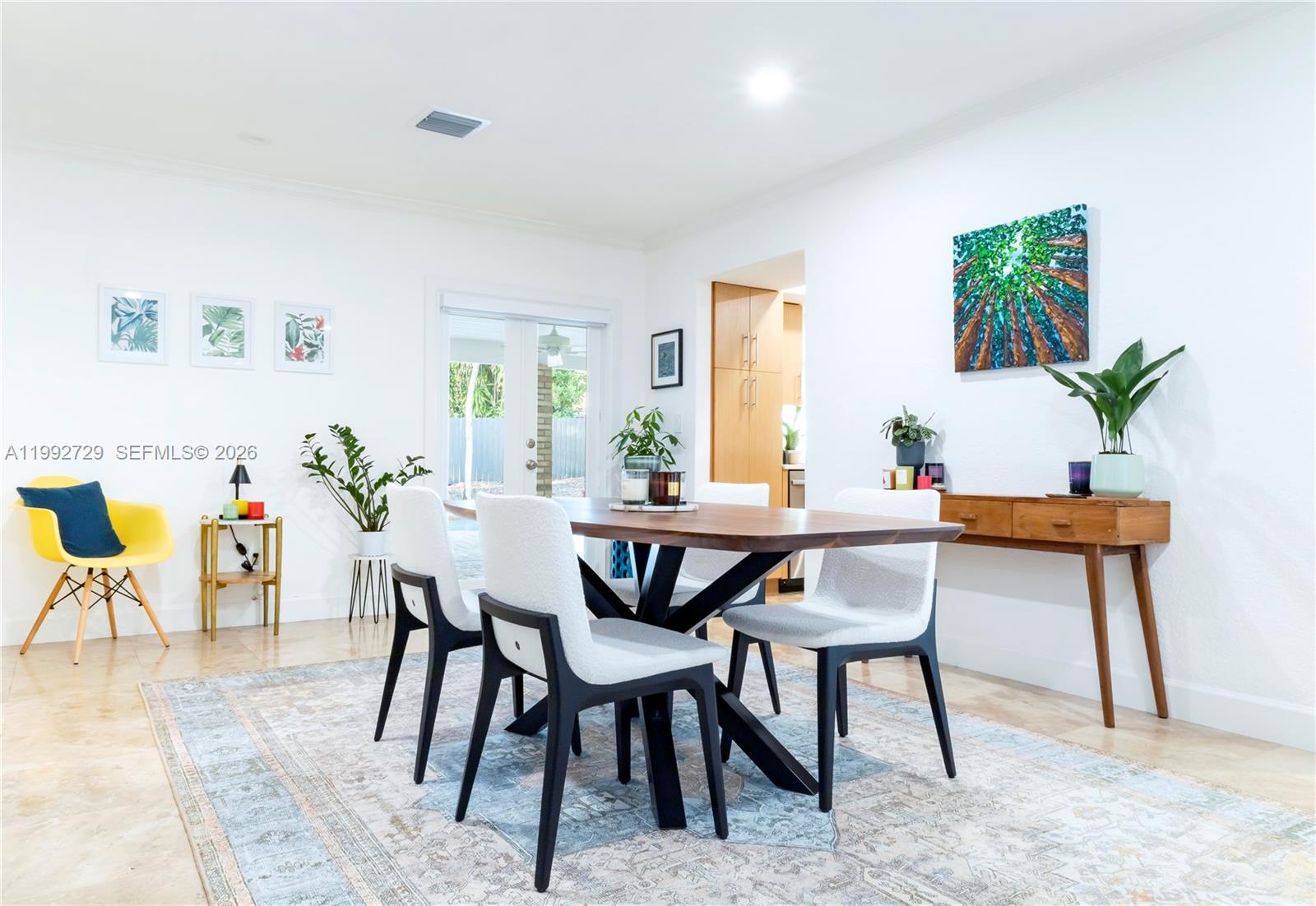 9717 Southwest 93rd Terrace Miami, FL 33176 - Photo 5 of 12