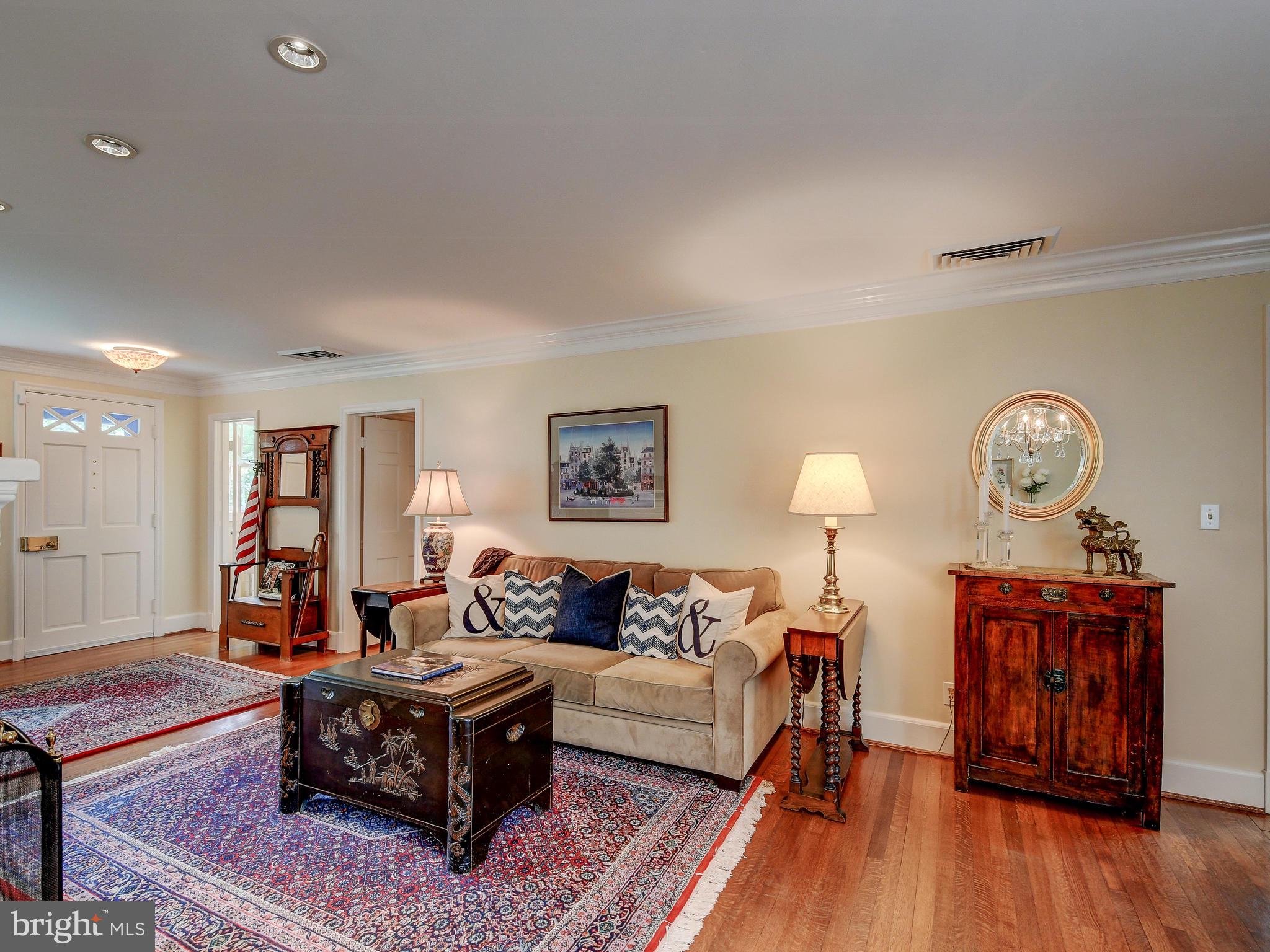 1307 Gateshead Road Baltimore, MD 21286 - Photo 8 of 41